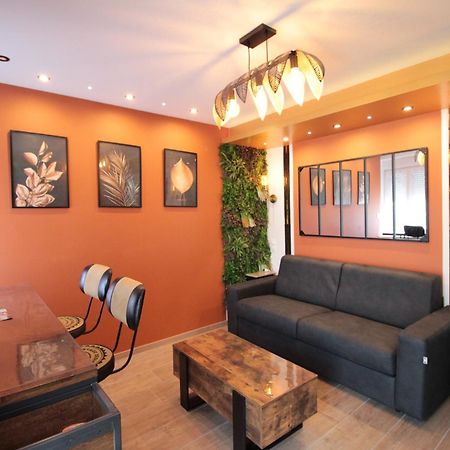 Luxury Studio, Rez De Chaussee, Parking Prive Video Surveillance, Canape Haute Qualite Convertible Couchage 2 Personnes, Centre Ville Proche, Restaurant, Boulangerie 2 Minutes A Pied, Terrasse - 800Metre Carre De Terrain - Gere Par Presta-Zen'Service Verdun-sur-Meuse Kültér fotó